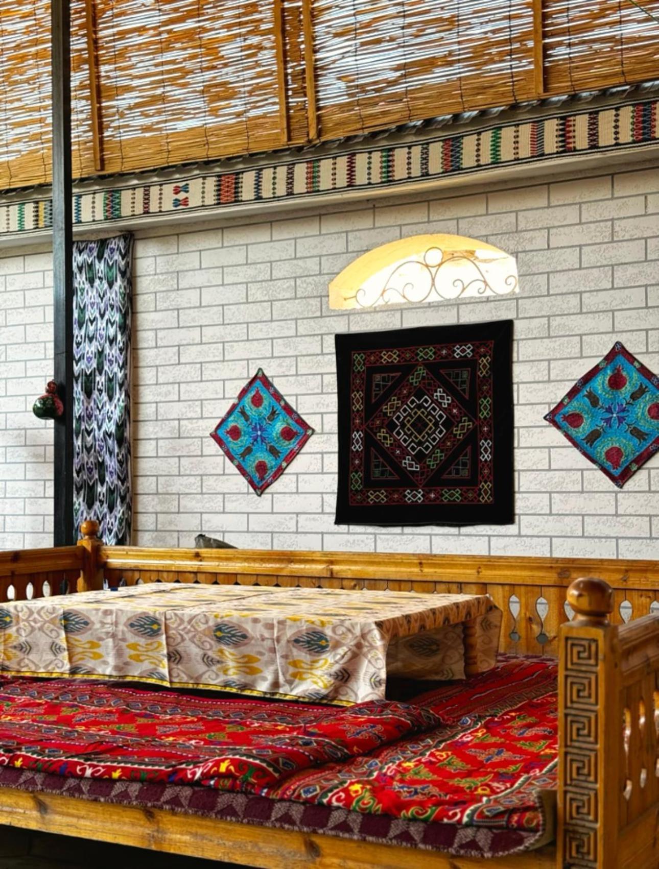 Besqala Hotel Нукус Екстериор снимка